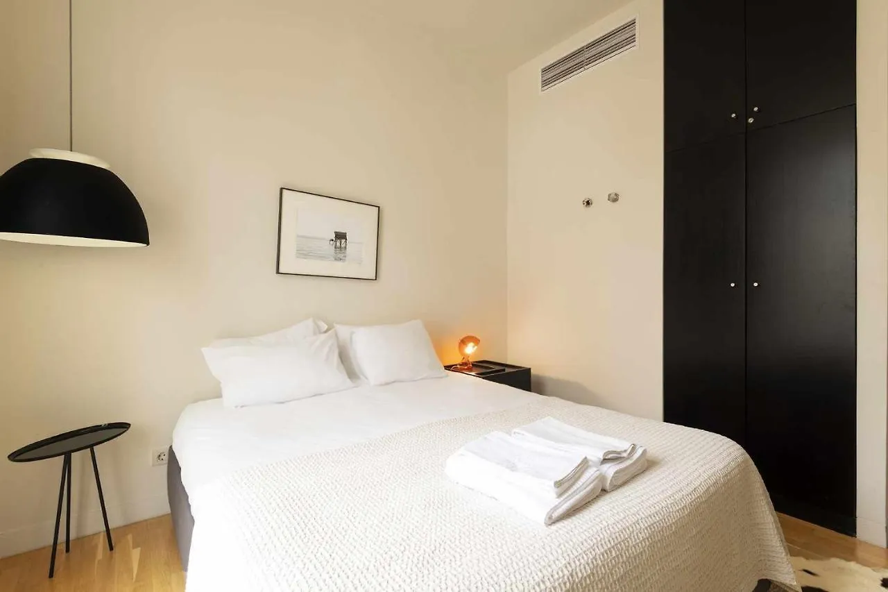 Italian Design Apartment In Principe Real Lisbon Portugal