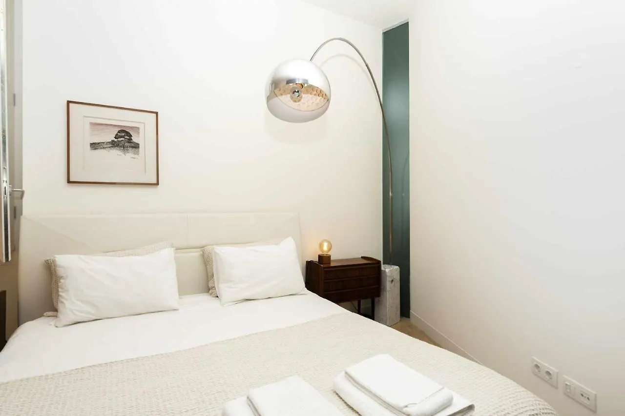 Italian Design Apartment In Principe Real Lisbon