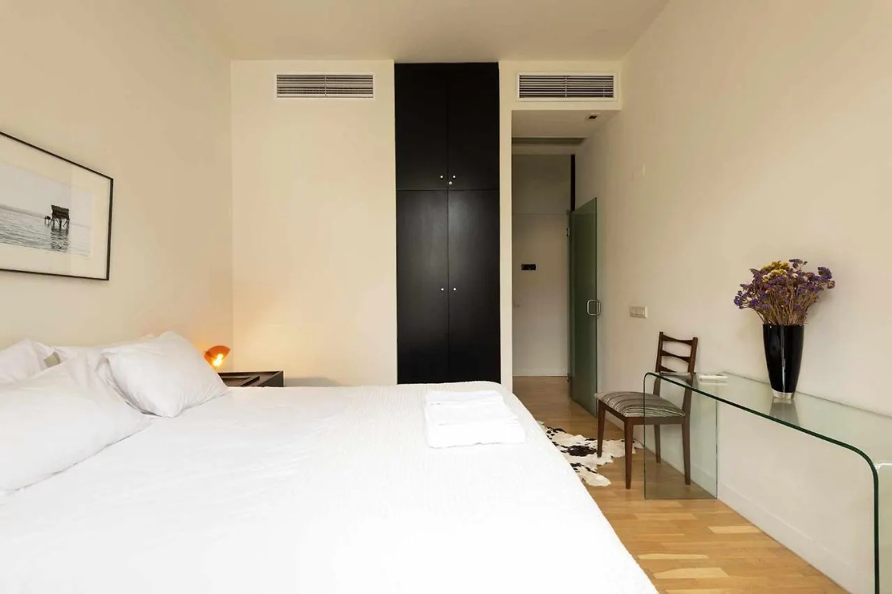 Italian Design Apartment In Principe Real Lisbon