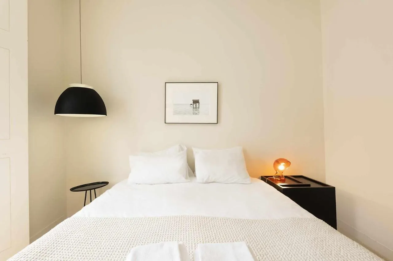 Italian Design Apartment In Principe Real Lisbon